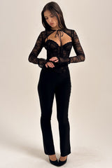 haut corset en dentelle noire avec boléro